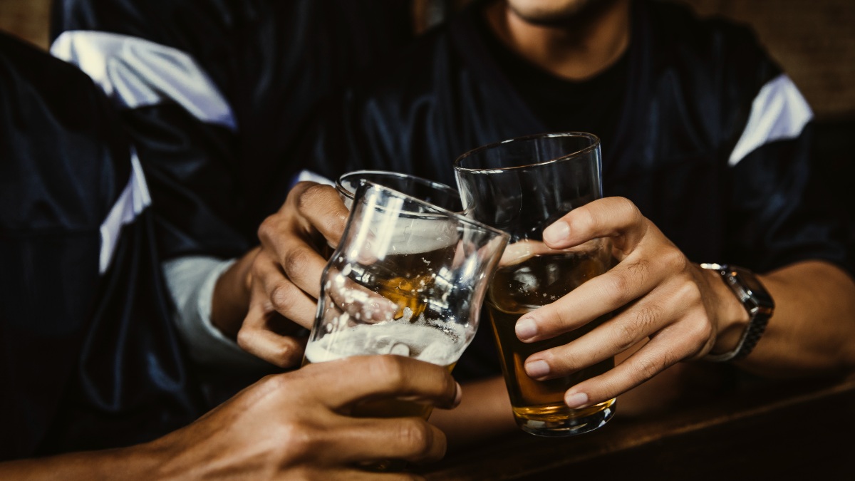 Restaurantes, hoteles y giros autorizados podrán vender alcohol con alimentos durante la Ley Seca.jpg